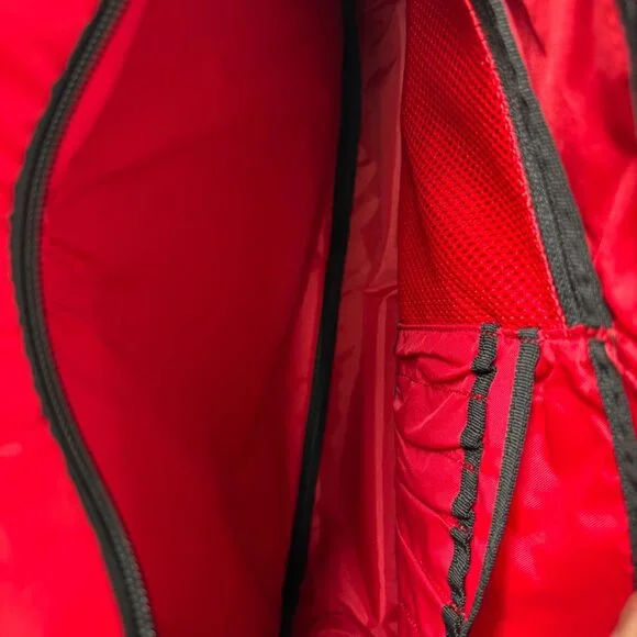 Helly Hansen Black Messenger Bag  Adjustable Shoulder Strap Broken Back Zipper - Picture 11 of 16